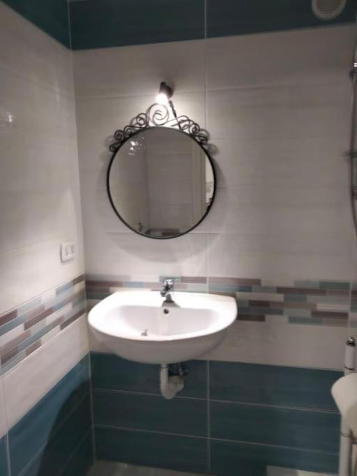 La Casa Del Ponte Love Apartment เนเปิลส์ ภายนอก รูปภาพ